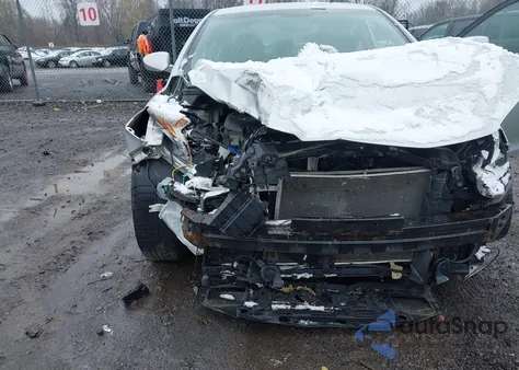 2015 Hyundai Elantra Se/Sport/Limited z USA, uszkodzony, nr VIN 5NPDH4AE0FH601397